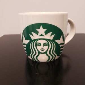 Starbucks Classic White & Green Mermaid Logo Ceramic Coffee Mug  14oz. (2017)